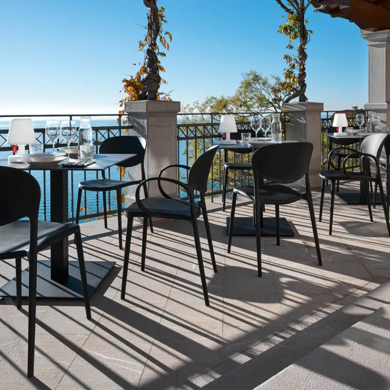 Abby Connubia® Chaise de jardin italienne empilable en polypropylène recyclé sans accoudoirs> Chaise De Jardin