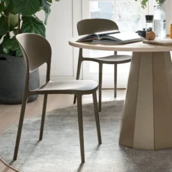 Abby Connubia® Chaise italienne empilable en polypropylène recyclé sans accoudoirs> Chaise De Cuisine|Chaise De Salle à Manger