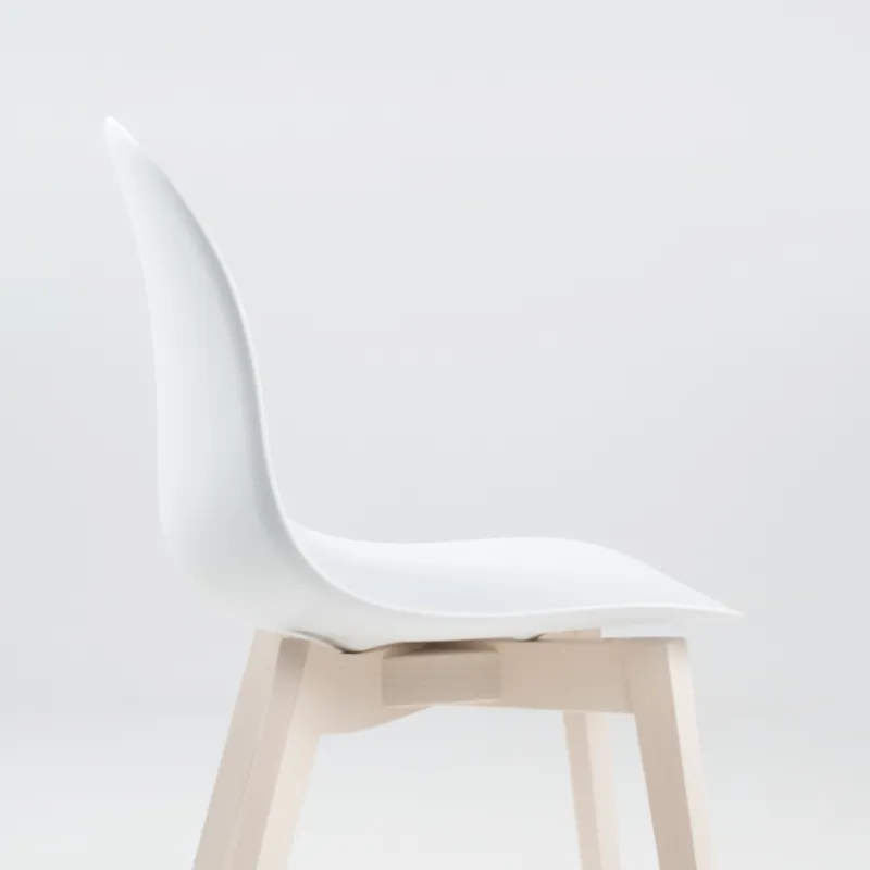1665 Academy Connubia© Chaise scandinave en polypropylène et bois> Chaise Salon|Chaise De Cuisine