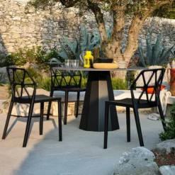 Alchemia Connubia® Chaise de jardin design empilable en polypropylène><noscript><img width=