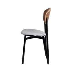 Carrier Artémis ® Chaise design française assise en synthétique, dossier bois et pieds en métal><noscript><img width=