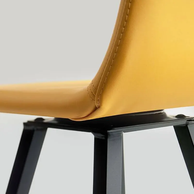 Europea Carlos Tabouret snack pivotant rembourré avec pieds en métal> Tabouret Snack (assise +/- 65 Cm)|Tabouret De Bar (assise +/- 80 Cm)