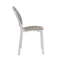 Erica Chaise en polypropylène><noscript><img width=
