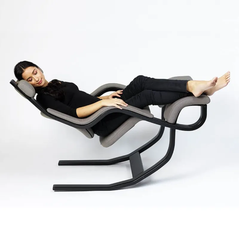 Varier Gravity ® Fauteuil de relaxation en tissu et bois> Chaise De Bureau|Fauteuil De Bureau