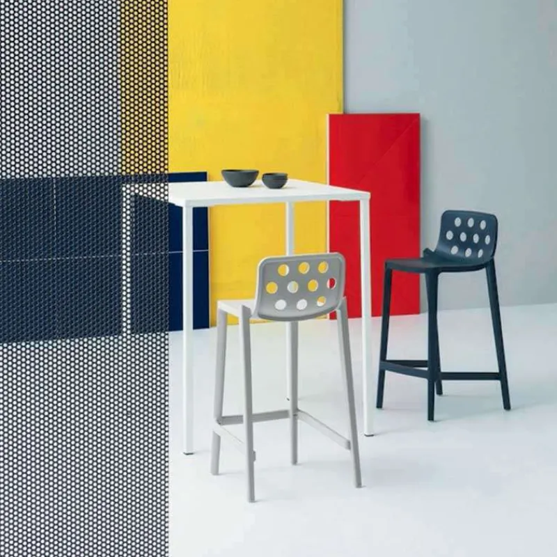 Isidoro Tabouret snack moderne empilable avec dossier ronds ajourés> Tabouret Snack (assise +/- 65 Cm)|Tabouret De Bar (assise +/- 80 Cm)