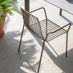 Altacom Jasmine Fauteuil de jardin design empilable en métal><noscript><img width=