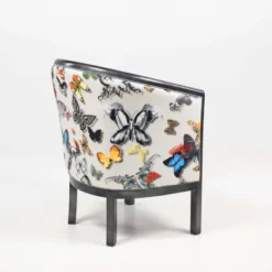 Paget Julien Fauteuil tonneau pour salon fabrication française en tissu et bois massif><noscript><img width=