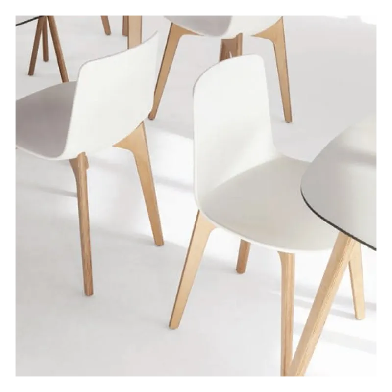 Enea Lottus ® Chaise design en polypropylène et pieds bois> Chaise De Cuisine|Chaise De Salle à Manger
