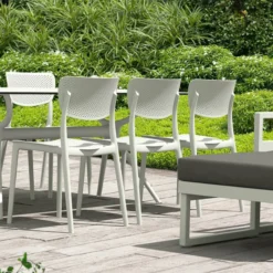 Lucy Chaise de jardin en polypropylène micro perforé><noscript><img width=