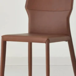 Airnova Maryl Chaise gainée contemporaine en croûte de cuir><noscript><img width=