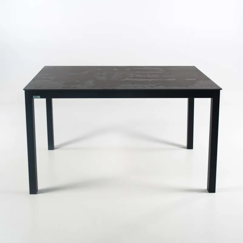 Pure design Millenium 4 Table rectangulaire en dekton et pieds en métal> Table De Salle à Manger