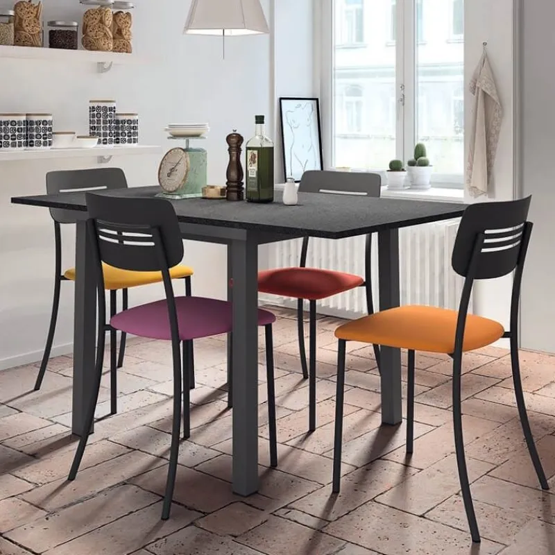 Perfecta Miro 2 Chaise de cuisine en simili rembourrée avec pieds et dossier strié en métal> Chaise De Cuisine