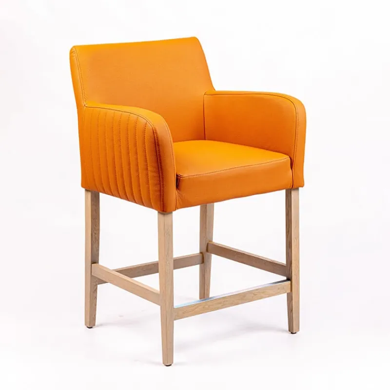 Sessio Moritz line Tabouret snack avec accoudoirs et dos matelassé pieds en bois> Tabouret Snack (assise +/- 65 Cm)|Tabouret De Bar (assise +/- 80 Cm)