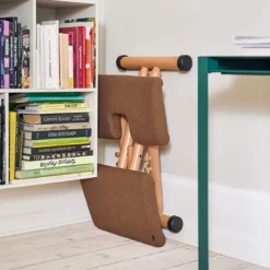 Varier Multi ® Siège de bureau ergonomique en tissu et bois><noscript><img width=