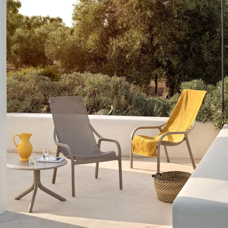 Net Lounge Fauteuil lounge extérieur en polypropylène recyclable empilable> Fauteuil De Jardin