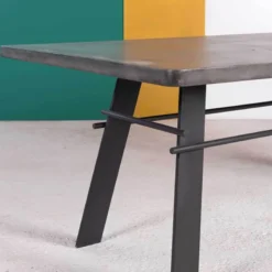 Neoh Opale Table design en béton ciré pieds métal made in France><noscript><img width=