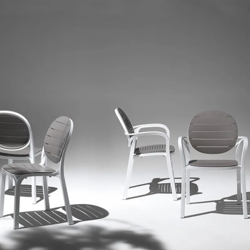 Palma Fauteuil de jardin en polypropylène coloris blanc et taupe> Chaise De Jardin|Fauteuil De Jardin