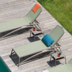 Pop Table basse de jardin carrée empilable en polypropylène><noscript><img width=