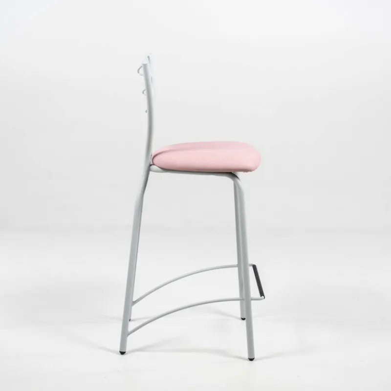 Carrier Romance ® Tabouret snack contemporain en synthétique et métal> Tabouret Snack (assise +/- 65 Cm)|Tabouret De Bar (assise +/- 80 Cm)