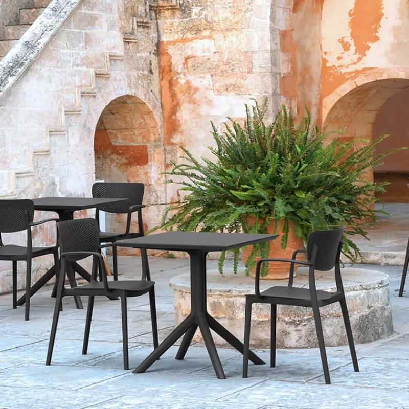 Sky Petite table de jardin carrée en résine> Table De Jardin