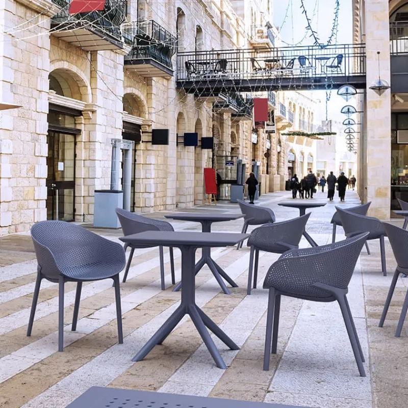 Sky Petite table de jardin carrée en résine> Table De Jardin