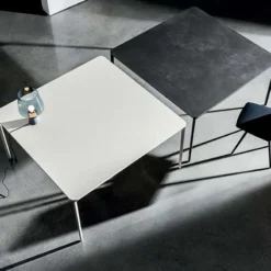 Sovet Italia Slim Sovet® Table carrée design italienne en céramique et métal> Table De Salle à Manger