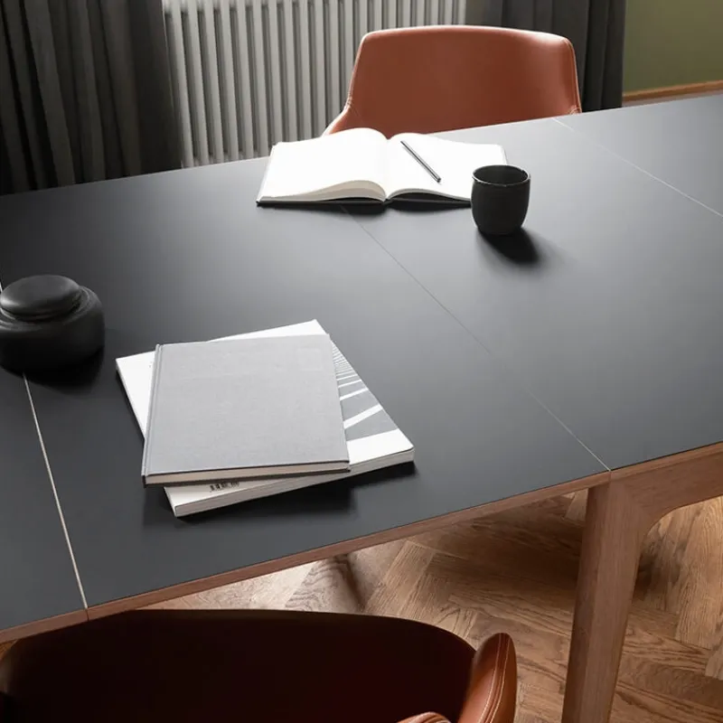 Skovby SM26/27 Table danoise extensible en bois massif et en stratifié noir> Table De Salle à Manger