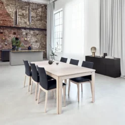 Skovby SM26/27 Table scandinave extensible en bois massif de fabrication danoise> Table De Salle à Manger