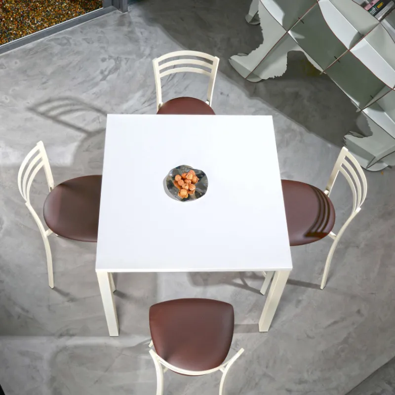 Carrier Urane ® Chaise contemporaine en métal et synthétique fabrication française> Chaise De Cuisine