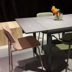 Perfecta Vienna Table de cuisine carrée extensible pieds en métal><noscript><img width=