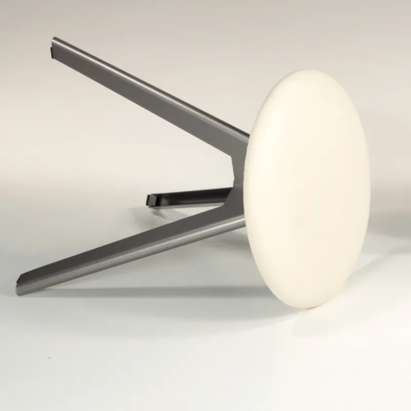 Carrier Vérone ® Tabouret bas pivotant en métal et synthétique> Tabouret Bas (assise +/- 45 Cm)