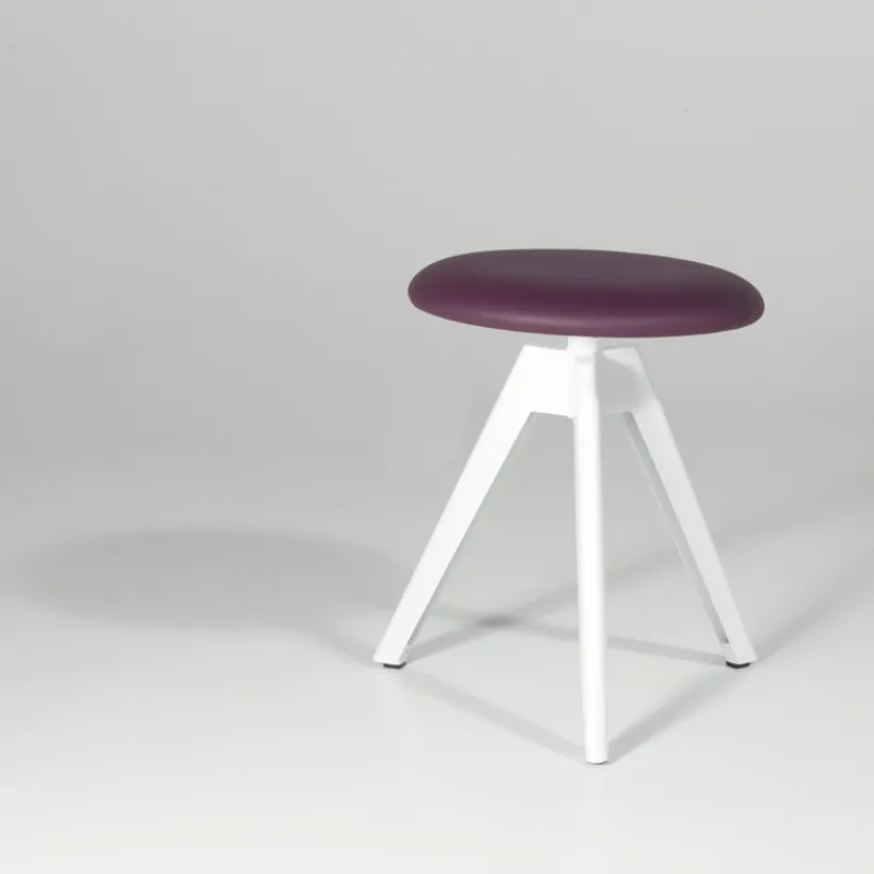 Carrier Vérone ® Tabouret bas pivotant en métal et synthétique> Tabouret Bas (assise +/- 45 Cm)