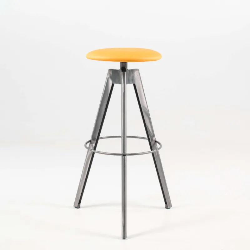 Carrier Vérone ® Tabouret de bar pivotant sans dossier en synthétique et métal> Tabouret De Bar (assise +/- 80 Cm)